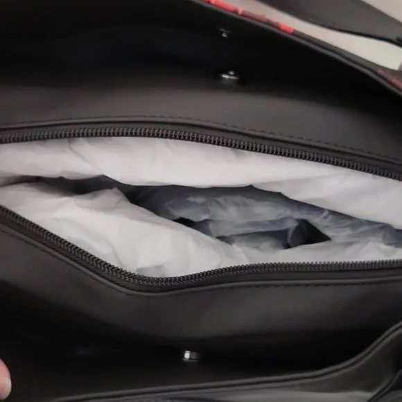 Simply Vera Wang Black and Red Floral Women's Bag - Picture 8 of 8